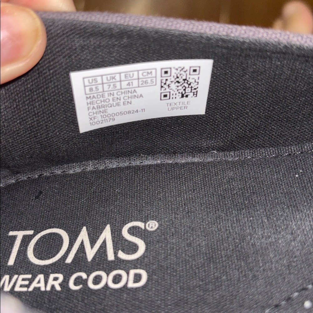 Toms Men's Black Slip-On Loafers - Picture 4 of 4
